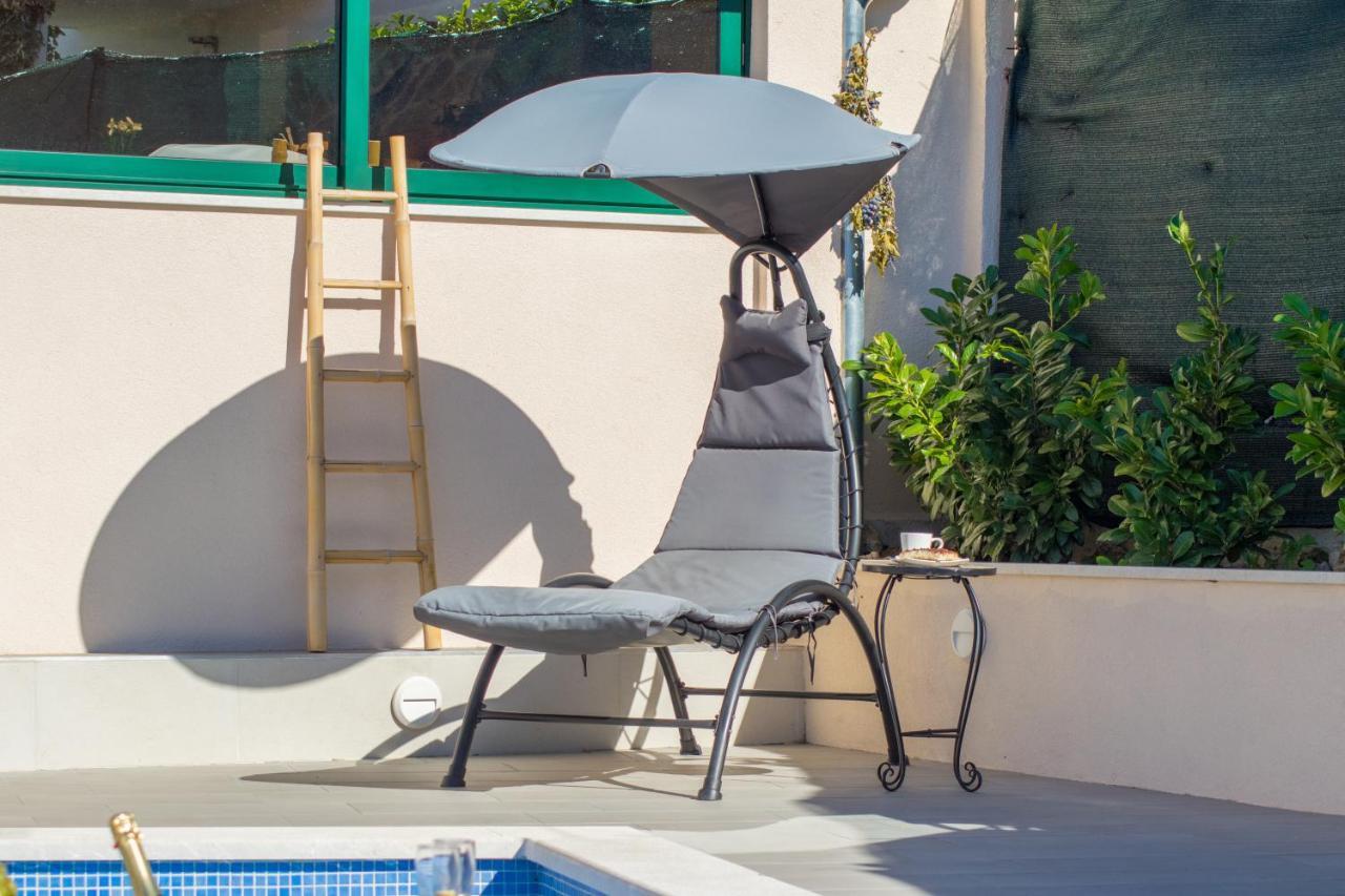 Villa Milena With Heated Pool And Jacuzzi Kostanje Exteriér fotografie