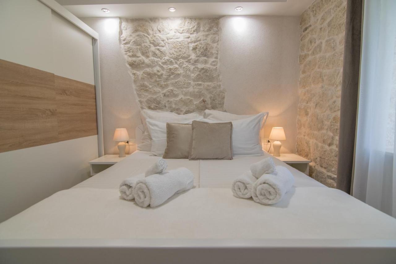 Villa Milena With Heated Pool And Jacuzzi Kostanje Exteriér fotografie